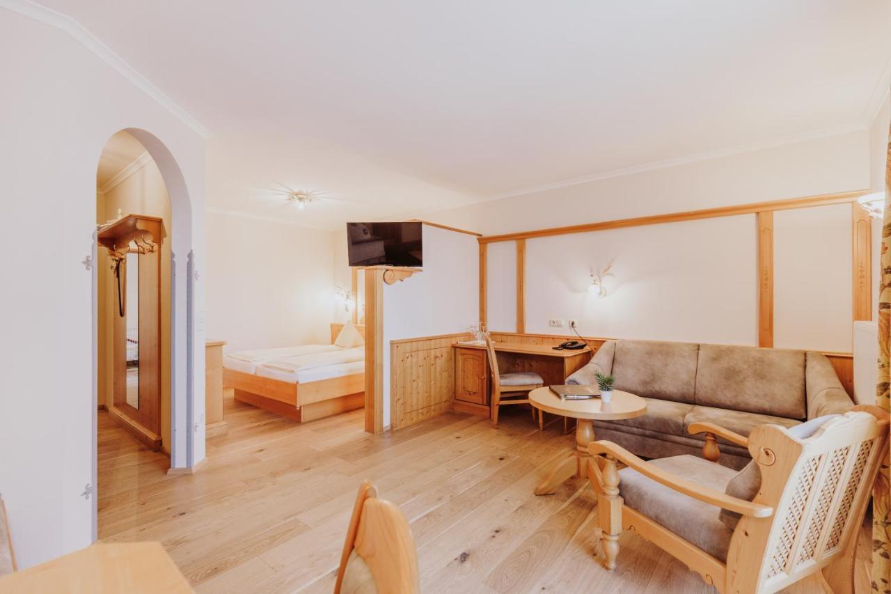 Landhotel Gschirnwirt Eugendorf Extérieur photo